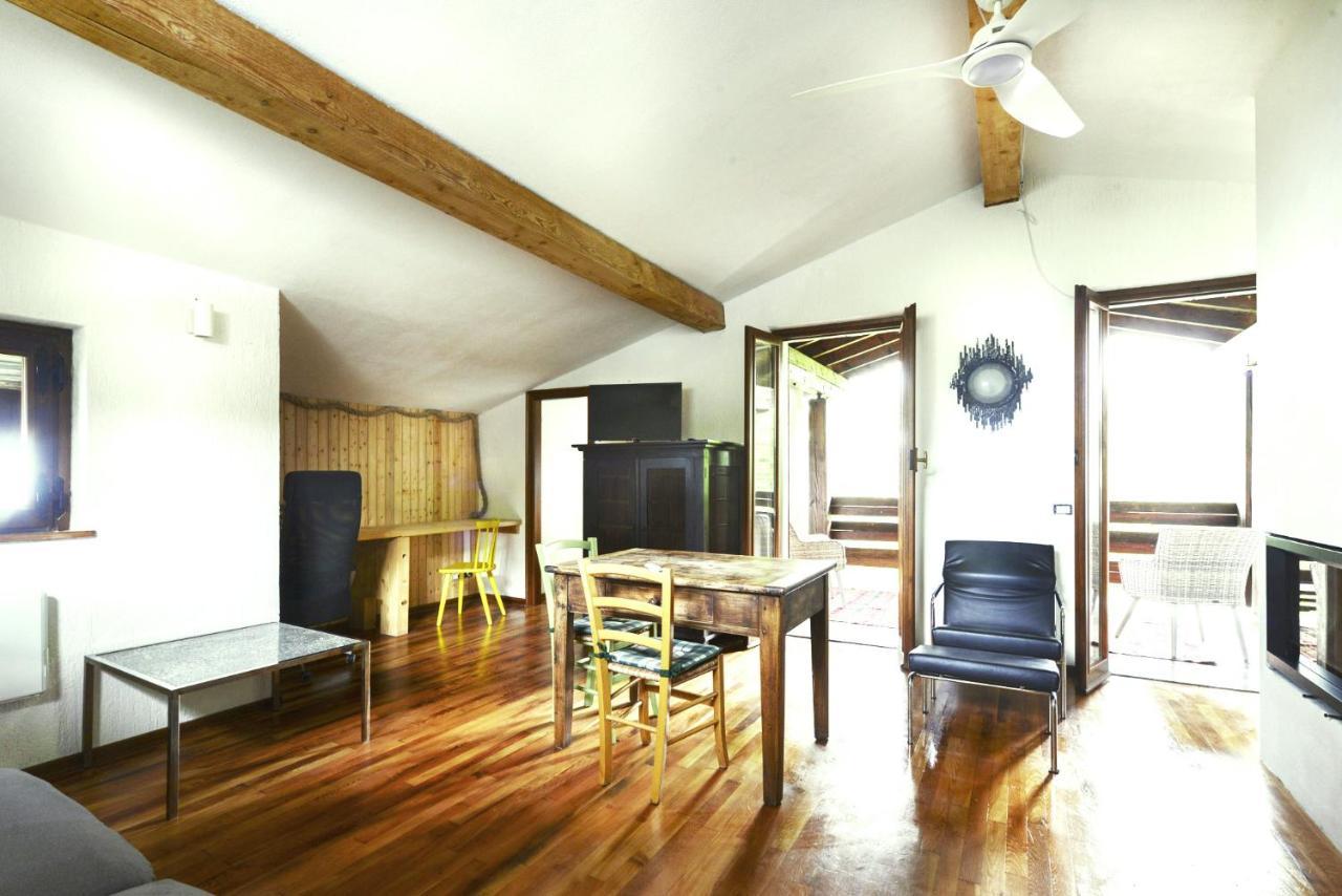 Il Larice D' Oro Aparthotel Sueglio ภายนอก รูปภาพ
