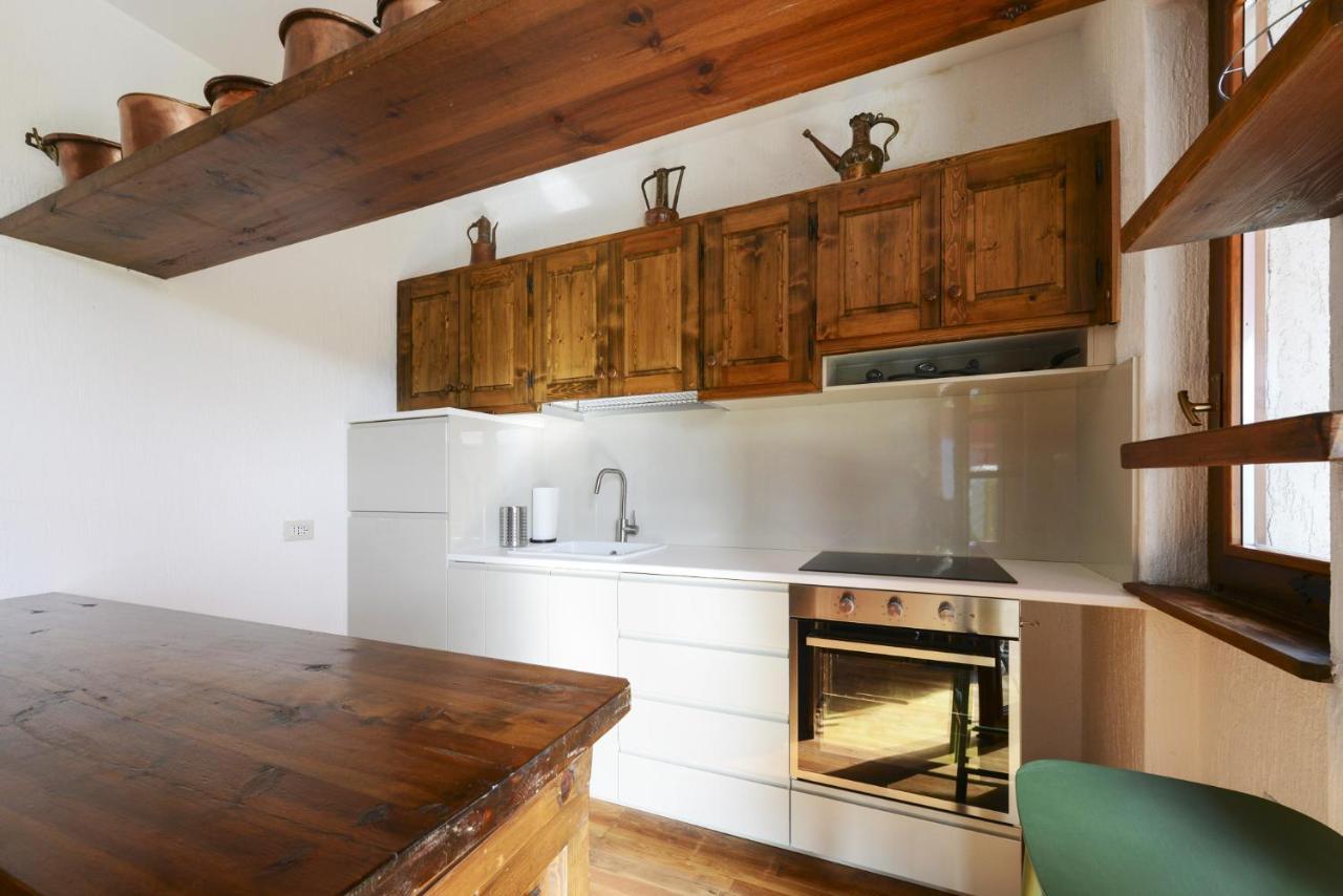 Il Larice D' Oro Aparthotel Sueglio ภายนอก รูปภาพ